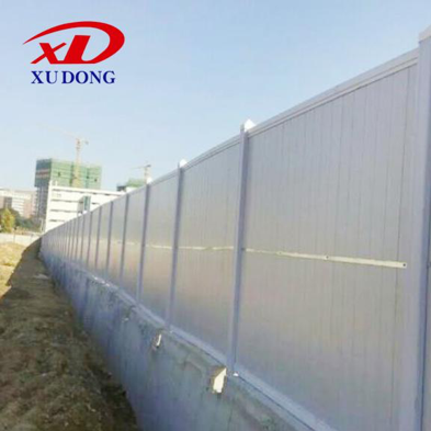 施工現(xiàn)場(chǎng)為何用旭東PVC圍擋？質(zhì)量和安全是決勝的關(guān)鍵！