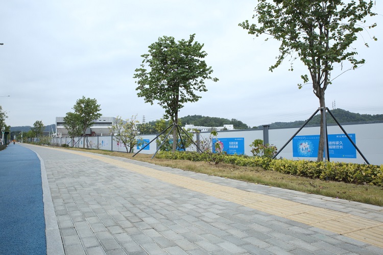 工地建筑圍擋材質(zhì)大比拼，圍擋行業(yè)廠家哪家強(qiáng)