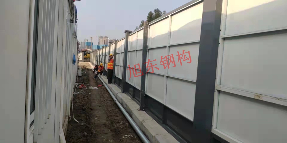 深圳抗疫旭東勇?lián)?dāng)，圍擋有序發(fā)貨支援疫區(qū)